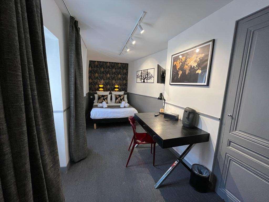 Hotel De Paris Lyon Pokoj fotografie